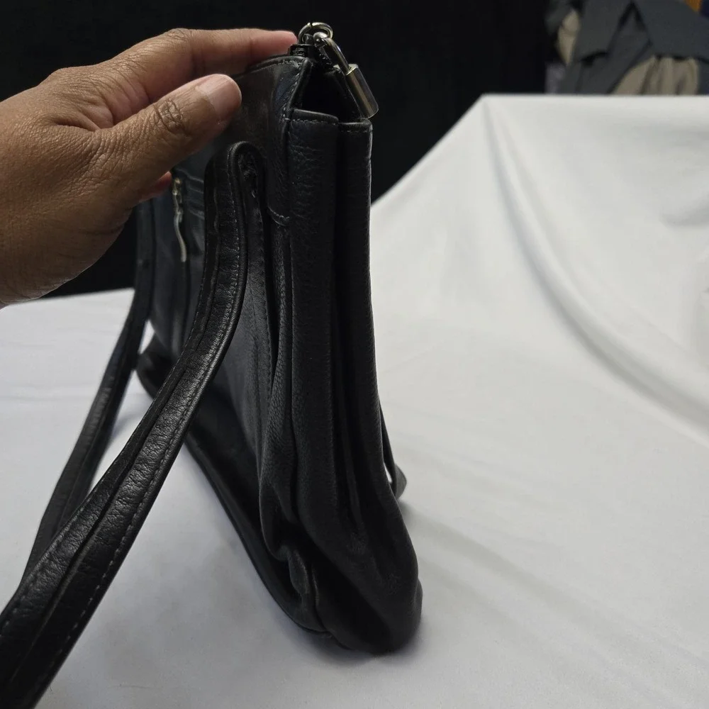 Tignanello Tig. Two Black‎ Pebble Leather Double Strap Shoulder Purse Capsule